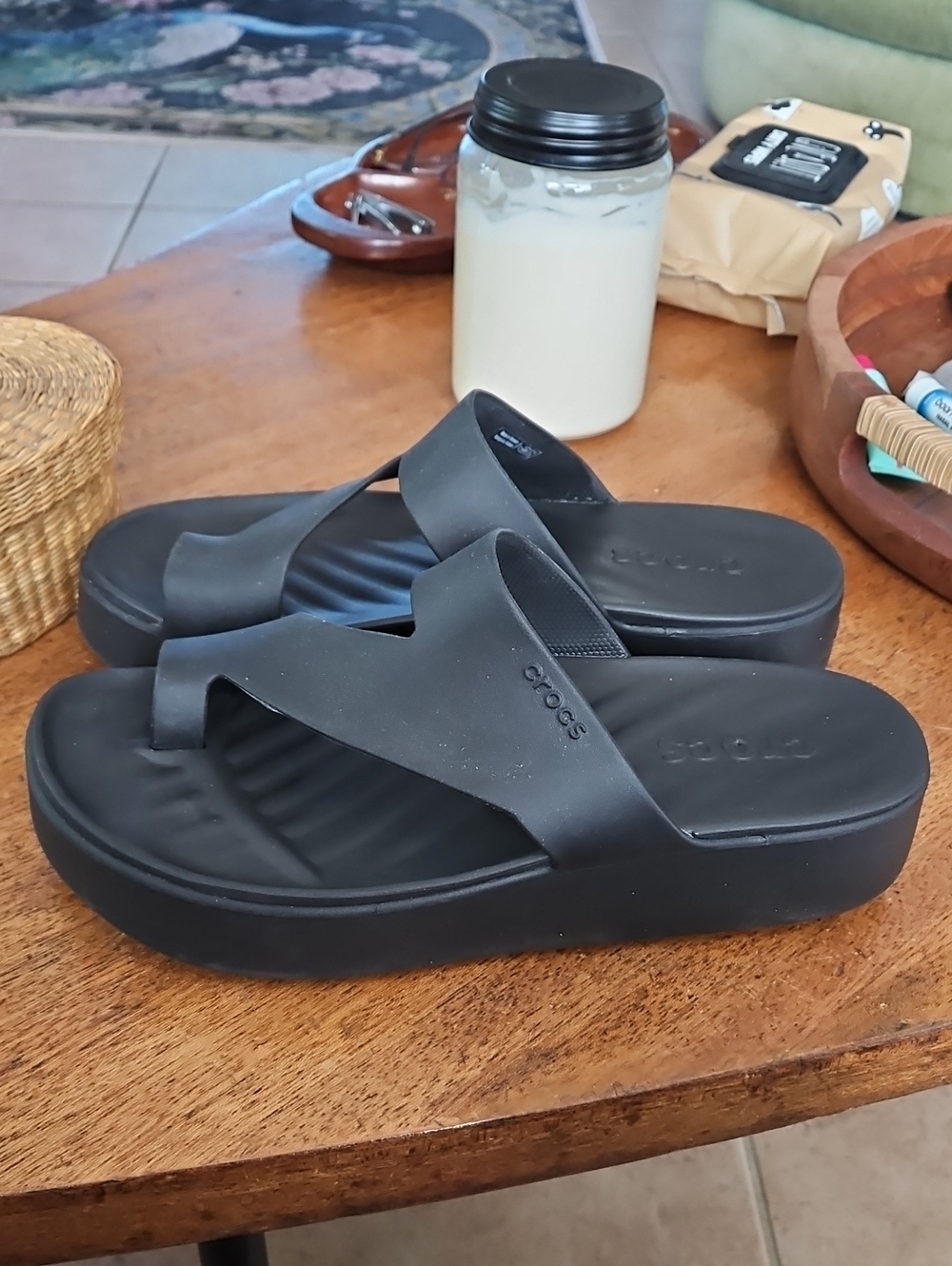 CROCS Women's Black Platform Toe-Post Sandals